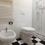 Station 2 Apartman *
